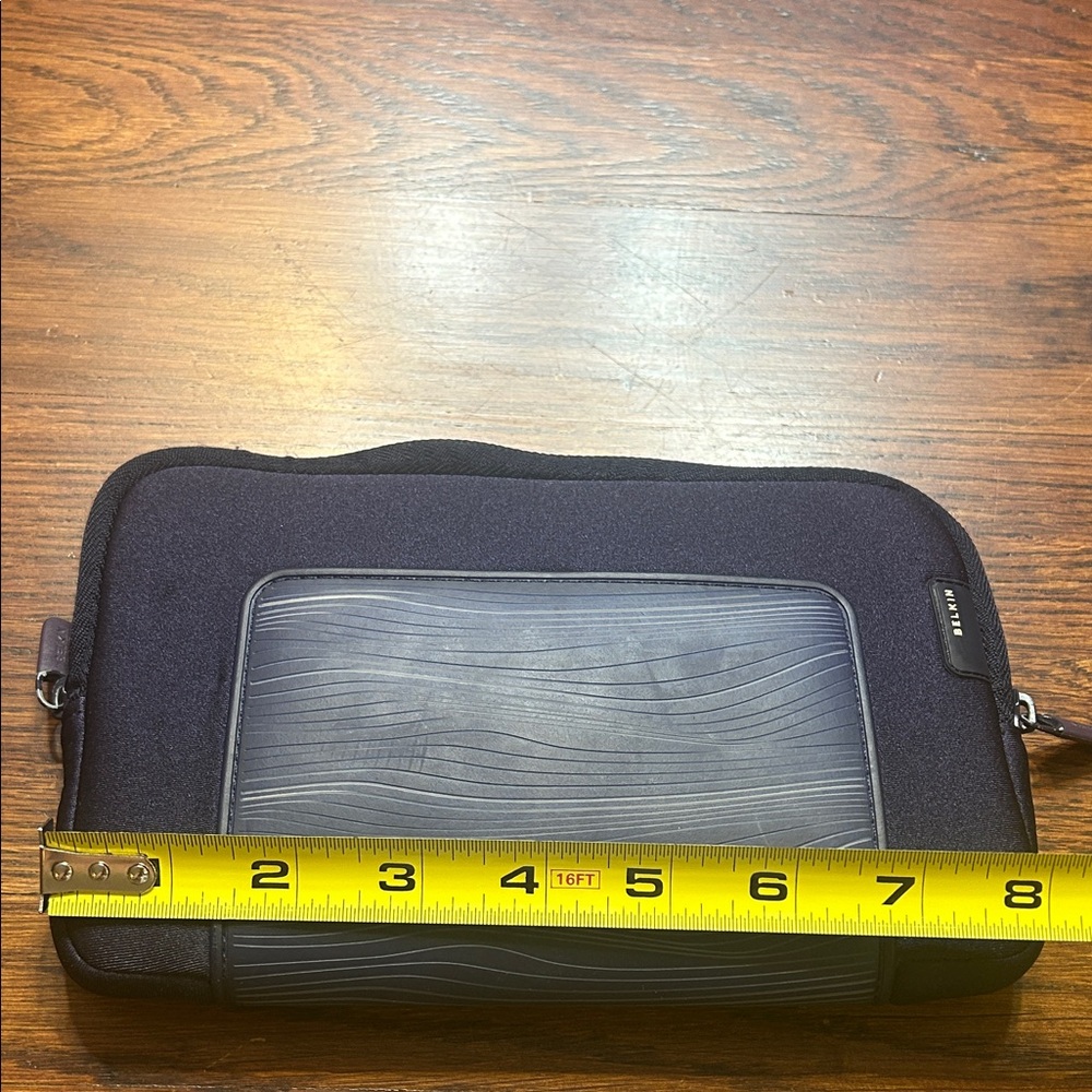 💥 2/$10 Belkin Navy Electronic Device Protective Sleeve - Picture 4 of 5